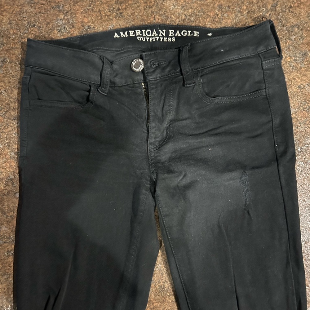 American eagle distressed jegging